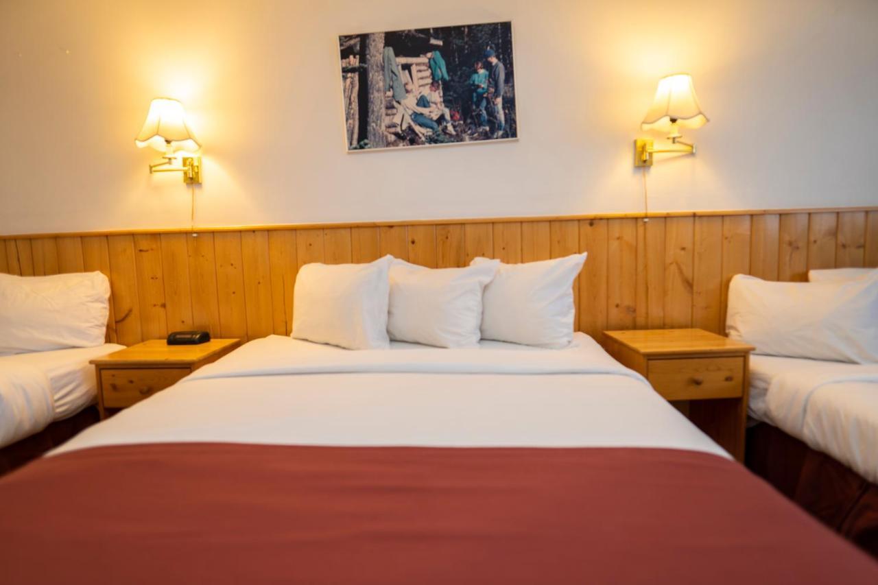 Canadas Best Value Inn- Riverview Hotel Whitehorse Exterior photo